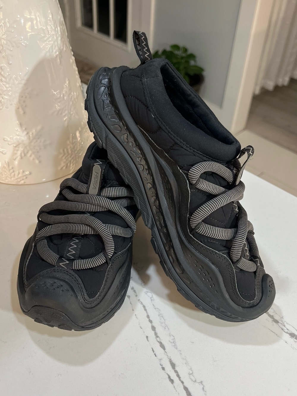 Hoka One One Ora Primo Black Quilted Slip-On Sneakers Women's Size 8